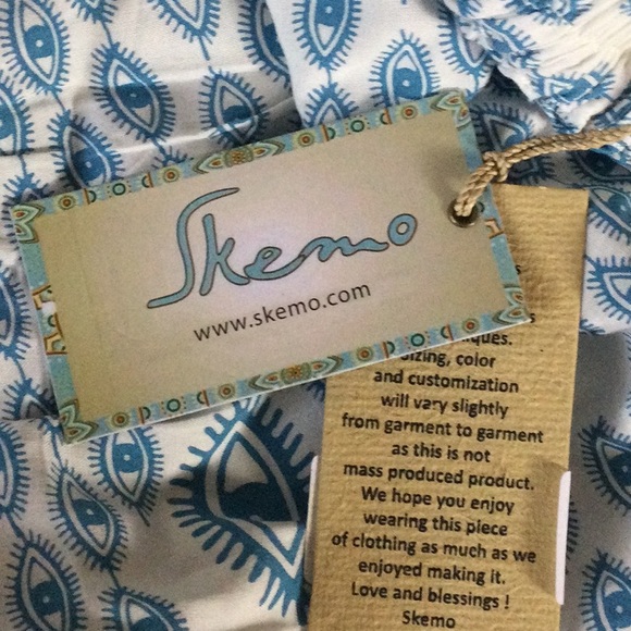 Skemo jumpsuit Large 
NWT - Picture 5 of 6